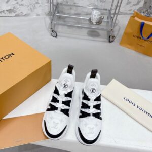 Replica LV Archlight Sneaker Louis Vuitton 1AAM2W 2