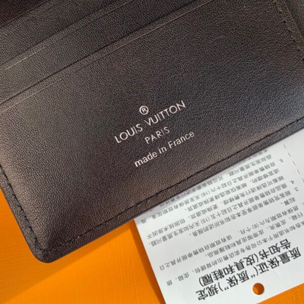 Replica Louis Vuitton MULTIPLE LV Wallet M69829 8