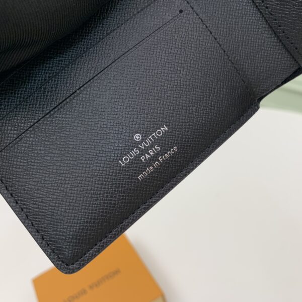 Replica Louis Vuitton MULTIPLE WALLET LV N60434 11