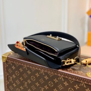 Replica Louis Vuitton Swing LV M20393 2