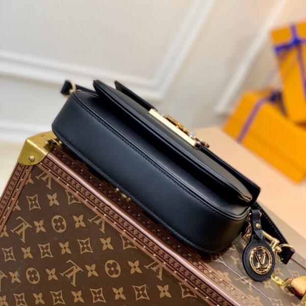 Replica Louis Vuitton Swing LV M20393 8