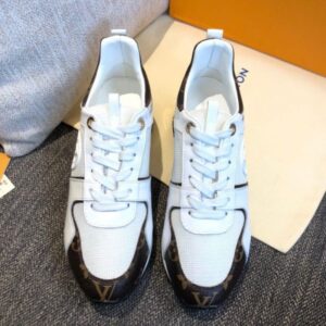 Replica LV Run Away Sneaker Louis Vuitton 1A4XNL 2