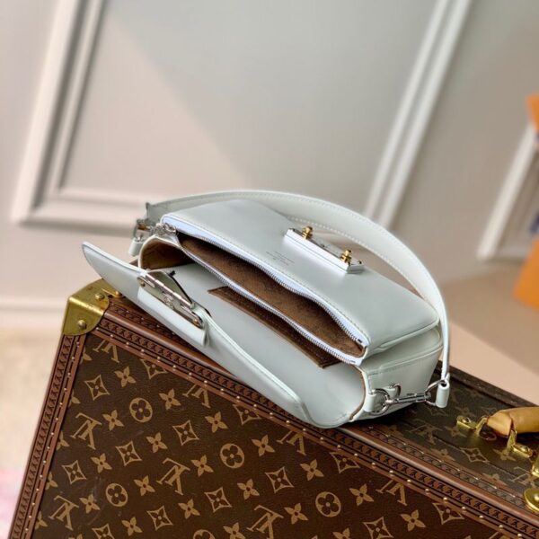 Replica Louis Vuitton Swing LV M20395 10