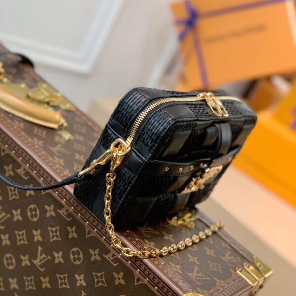 Replica Louis Vuitton Troca PM LV M59116 5