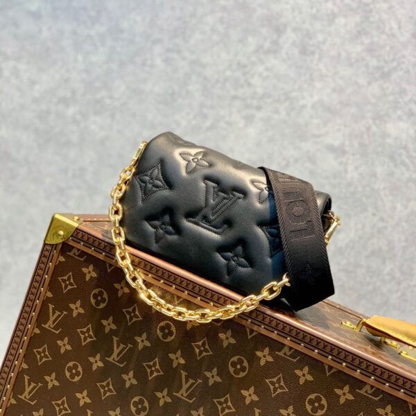 Replica Louis Vuitton Wallet on Strap Bubblegram LV M81398 4