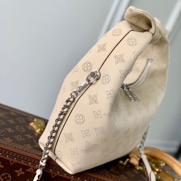 Replica Louis Vuitton Why Knot PM LV M20700 5