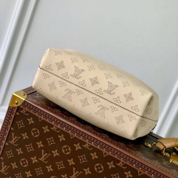 Replica Louis Vuitton Why Knot PM LV M20700 6