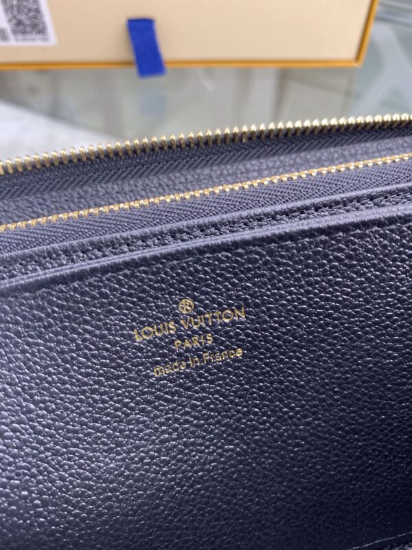 Replica Louis Vuitton Zippy Wallet Black LV M61864 10