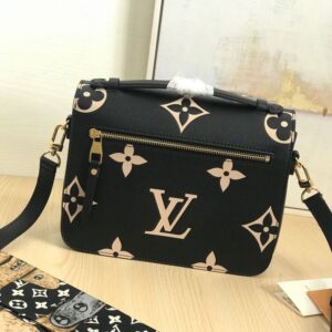 Replica Louis Vuitton Pochette Metis LV M45773 2