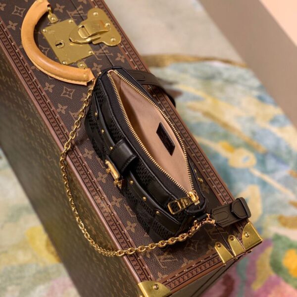 Replica Louis Vuitton Pochette Troca LV M59046 10