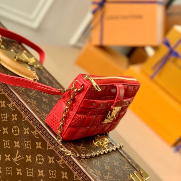 Replica Louis Vuitton Pochette Troca LV M59049 5