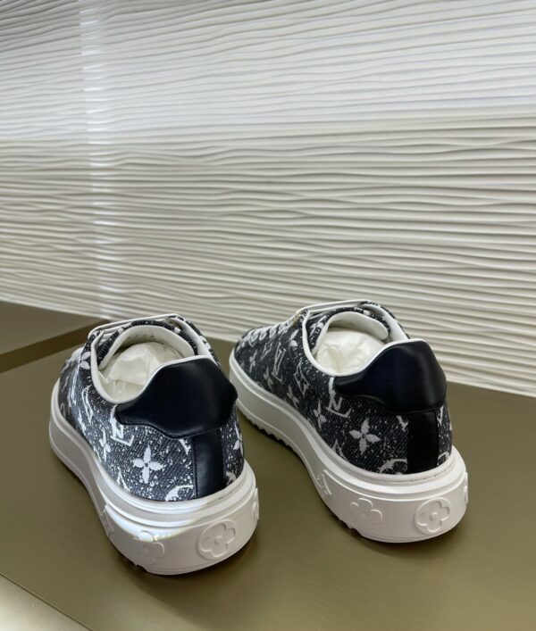 Replica Louis Vuitton gray Monogram denim Time Out Sneaker 1AAW2S 11