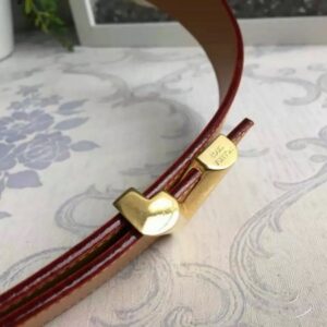 Replica Louis Vuitton Essential V Belt VVN Leather M9025W 2