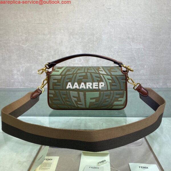 Replica Fendi Baguette Bag 0191M Shoulder Bag 8BR600 Green 4