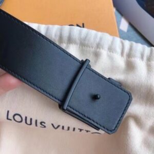 Replica Louis Vuitton LV Shape 40MM Reversible Belt Monogram Relief MP281V 2