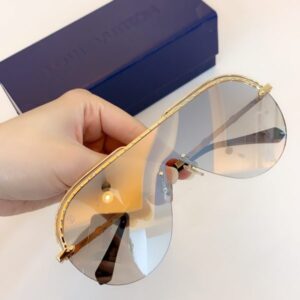 Replica Louis Vuitton Gone Girl Sunglasses LV Z1231W 2