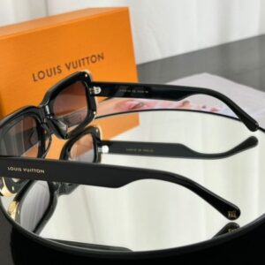 Replica Louis Vuitton LV Moon Rectangular Sunglasses Z1653W 2