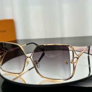 Replica Louis Vuitton LV Petal Square Sunglasses Z1629U 2