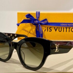 Replica Louis Vuitton Napali Sunglasses LV Z1460E 2