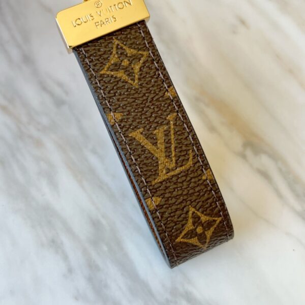 Replica Louis Vuitton Dragonne Key Holder LV M65221 11