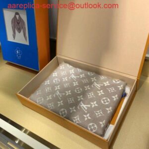 Replica LV M73699 Louis Vuitton Studdy Denim Monogram Shawl