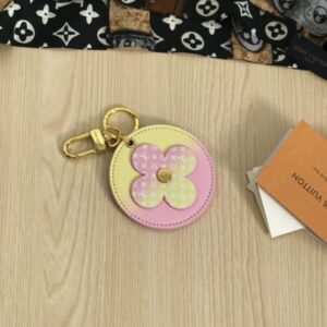 Replica LV Illustre Bag Charm and Key Holder Louis Vuitton M00285 2