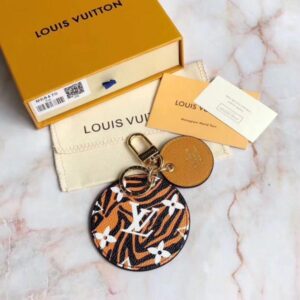 Replica LV Jungle Bag Charm And Key Holder Louis Vuitton M68469 2