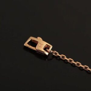 Replica LV Color Blossom Necklace Louis Vuitton Q94355