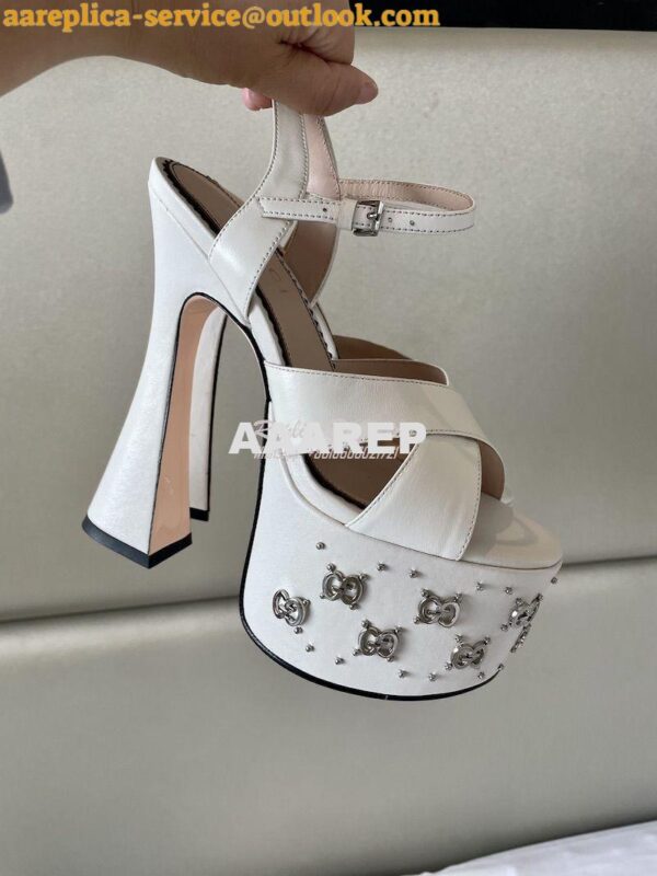 Replica Gucci Interlocking G Studs Leather Sandal 719843 White 11