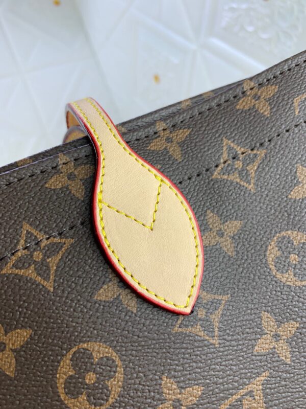 Replica Louis Vuitton LV CARRY IT M45199 9