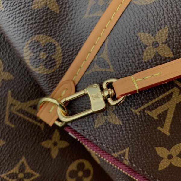 Replica Louis Vuitton LV CARRYALL MM Bag M46197 10