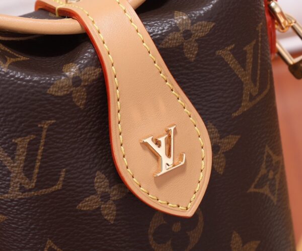 Replica Louis Vuitton LV FOLD ME POUCH M80874 6