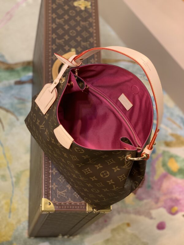 Replica Louis Vuitton LV GRACEFUL PM M43700 11