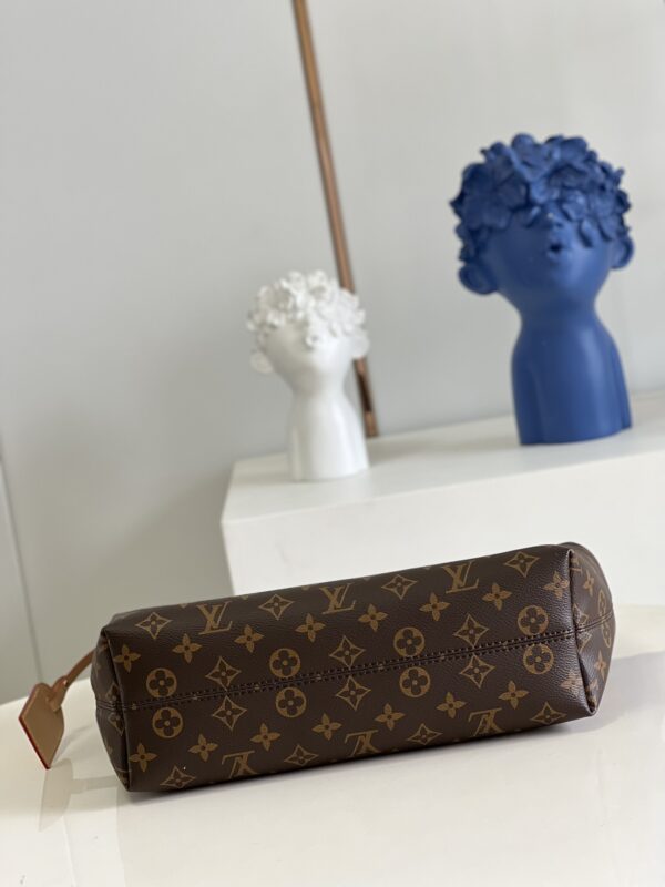 Replica Louis Vuitton LV GRACEFUL PM M43701 5