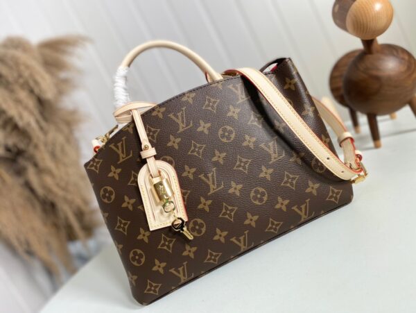 Replica Louis Vuitton LV PETIT PALAIS Bag M45900 6