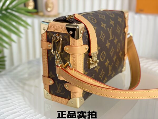 Replica Louis Vuitton Monogram SIDE TRUNK M46358 3