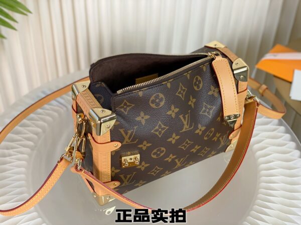 Replica Louis Vuitton Monogram SIDE TRUNK M46358 8