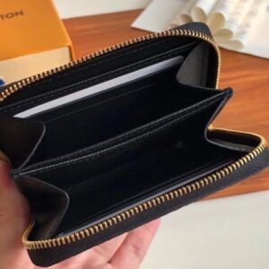 Replica Louis Vuitton Game On Zippy Coin Purse M80305 2