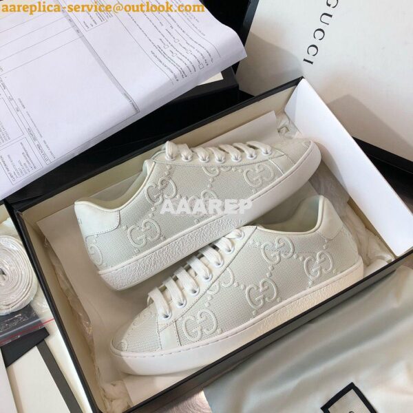 Replica Gucci Men Women's Ace GG Embossed Sneaker 625787 White 3