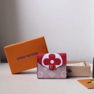 Replica Louis Vuitton Zoe Wallet Giant Monogram Canvas M67641 2