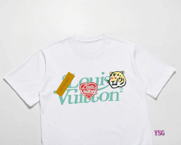 Replica LV Men T-Shirts Louis Vuitton Fashion Clothing L60155 3