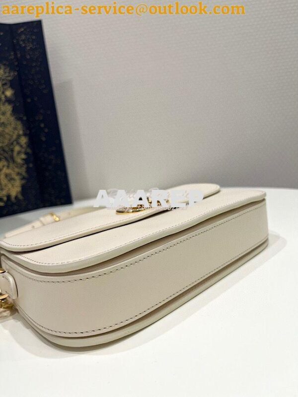 Replica Dior 30 Montaigne Avenue Bag in Dusty Ivory Box Calfskin M9260 9