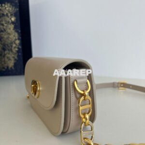 Replica Dior 30 Montaigne Avenue Bag in Powder Beige Box Calfskin M926 2