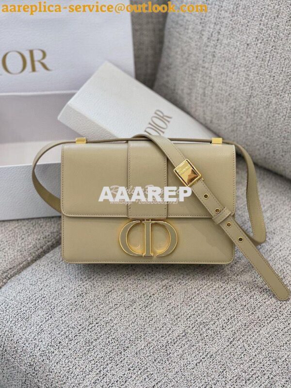 Replica Dior 30 Montaigne Bag with Tonal Enamel CD M9203U Beige