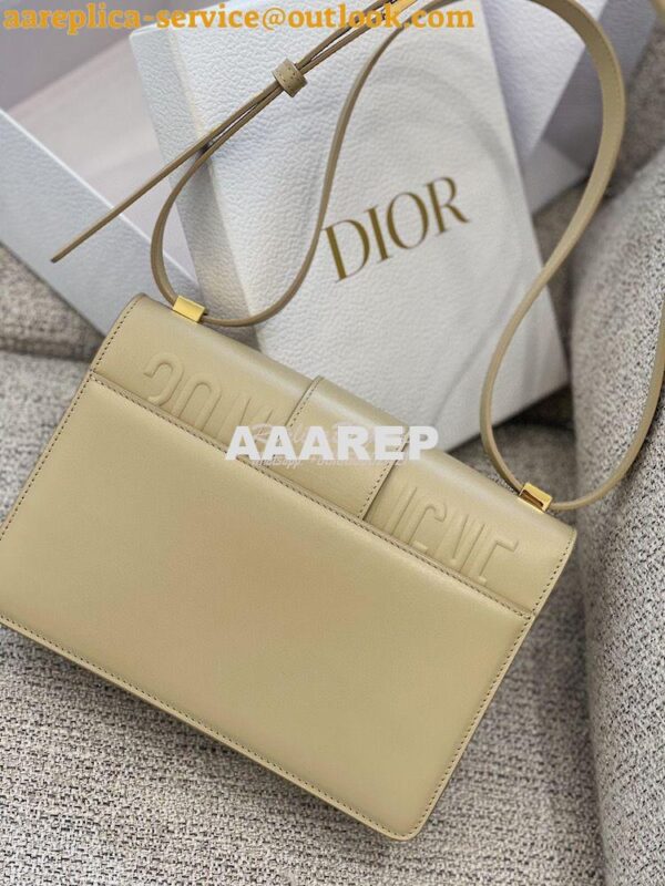 Replica Dior 30 Montaigne Bag with Tonal Enamel CD M9203U Beige 11