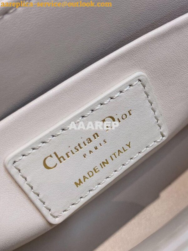 Replica Dior 30 Montaigne Lambskin Box Bag M9204 in White 11