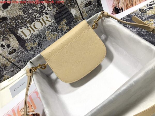 Replica Dior M9319 Medium dior Bobby bag Apricot box Calfskin