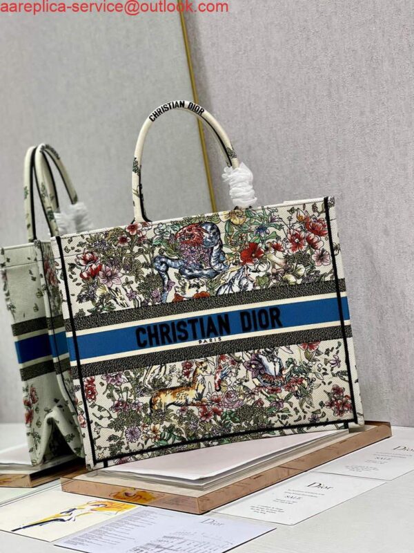 Replica Dior M1286 Large Book Tote Latte D-Constellation Embroidery