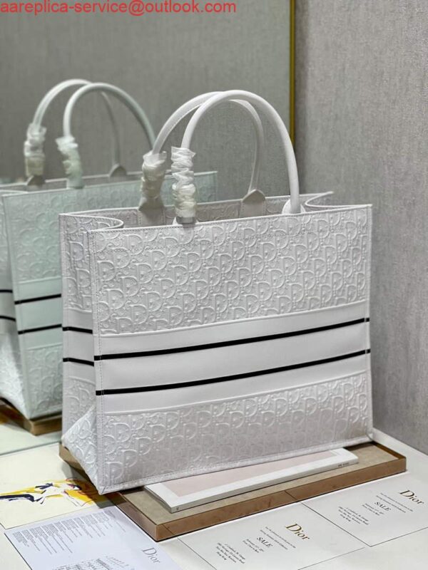 Replica Dior M1286 Large Book Tote White Perforated and Embossed Oblique Calfskin 5