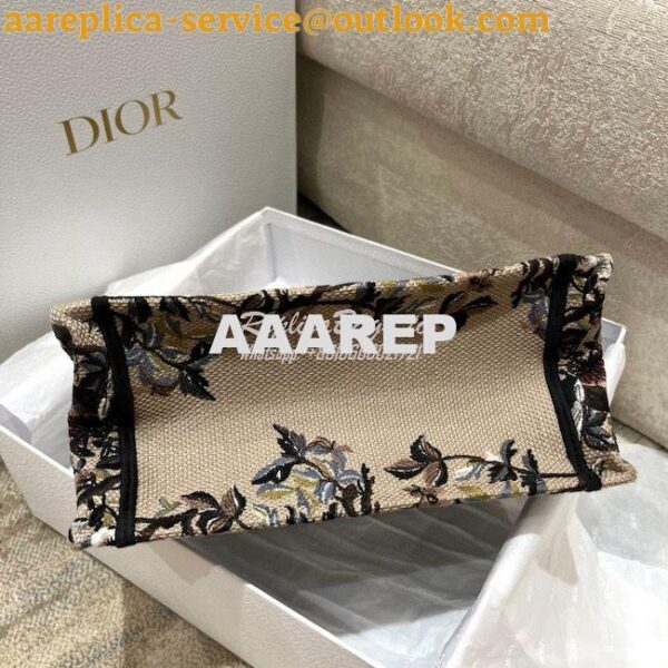 Replica Dior Book Tote bag in Beige Multicolor Jardin d'Hiver Embroide 17